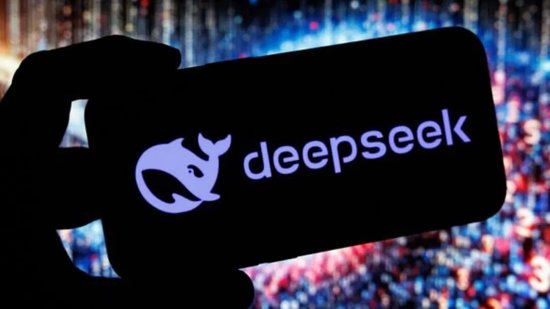 DeepSeek上新，“奥数金牌水平” 第1张