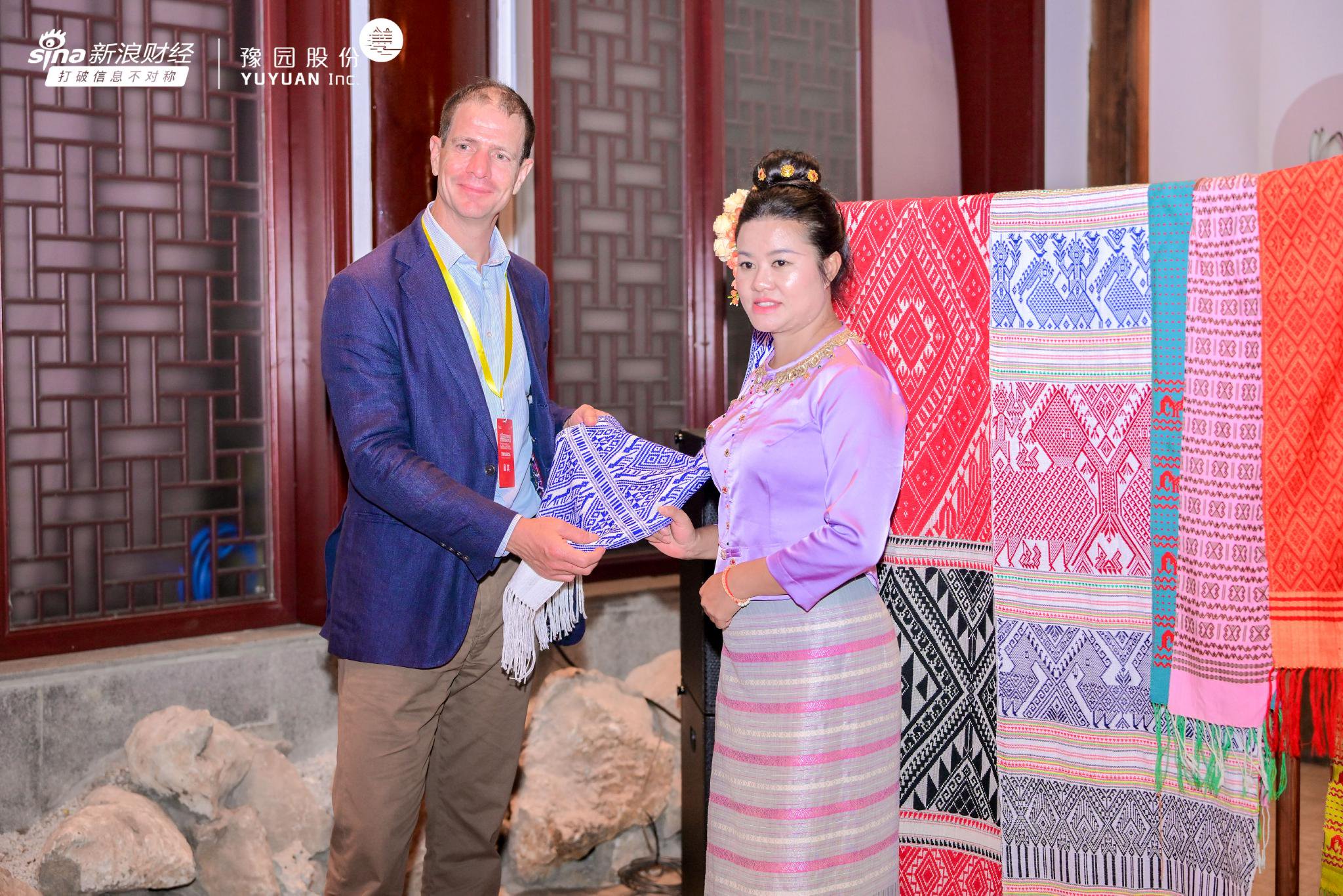 走进非遗季,共话可持续:“黄浦大豫园之夜”搭建中外文化交流平台 第14张 走进非遗季,共话可持续:“黄浦大豫园之夜”搭建中外文化交流平台 第14张